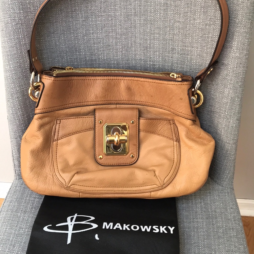 Leather handbag.